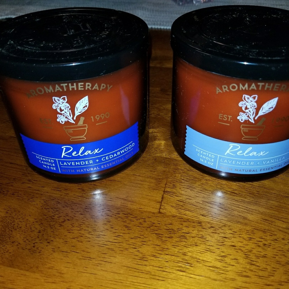 Bath and body works aromatherapy candles